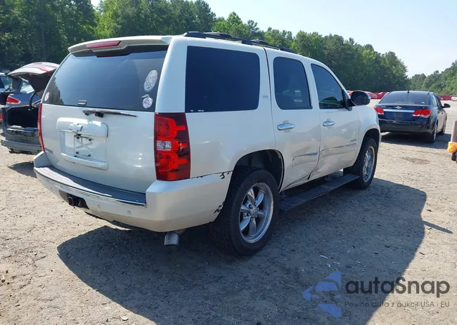 1GNUKCE06AR125966: 42544013