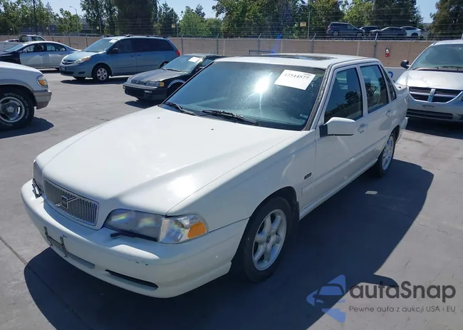 YV1LS5574W1483497: 42544577