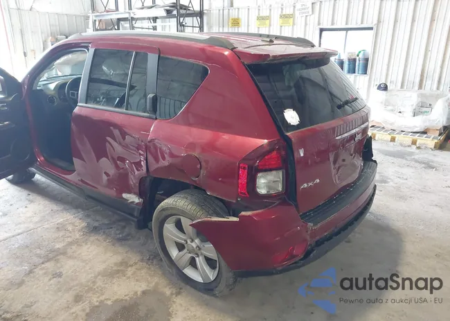 1C4NJDEB0GD759741: 42544948