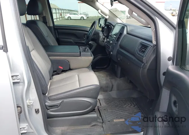 1N6AA1EE3LN511475: 42544251