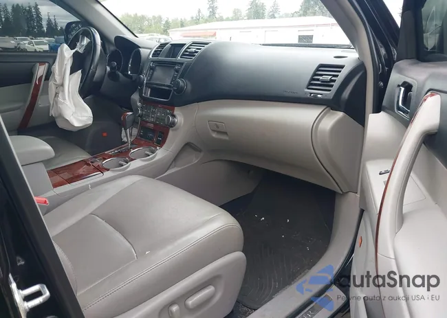 5TDDK3EH5DS213816: 42544347