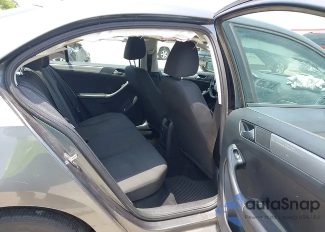 3VWD07AJ4FM353782: 42544354