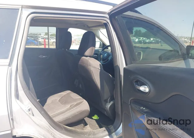 1C4PJMCS5FW750595: 42544514