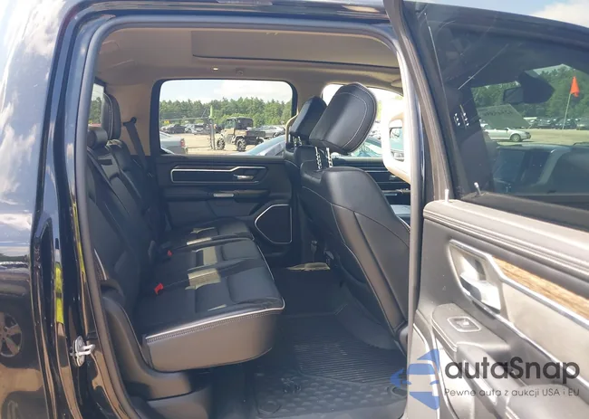 1C6SRFJT8LN308865: 42545859