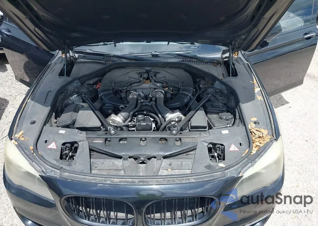 WBAKB8C55CC963940: 42545862