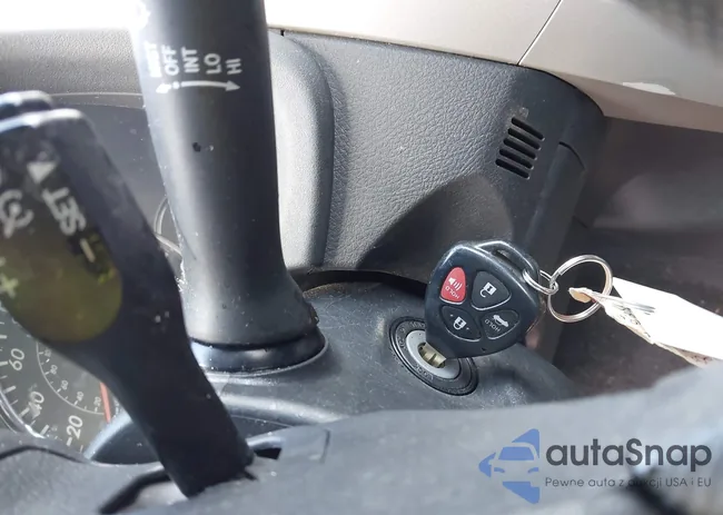 2T1BU4EE8DC024681: 42545915