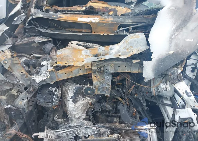 KNMAT2MV8HP551647: 42546095