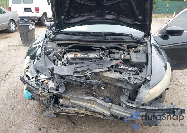 1HGCS1B34AA016302: 42546103