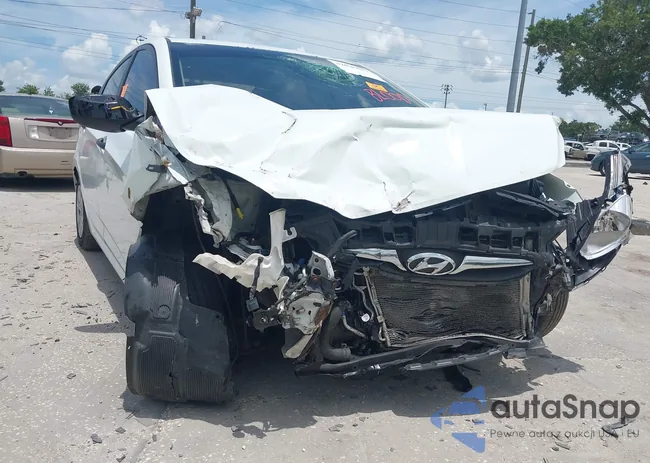 KMHCT4AE3CU107817: 42546127