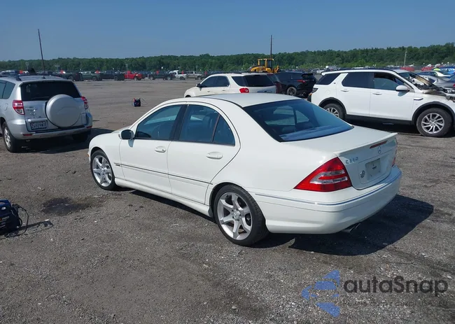 WDBRF52H57A932428: 42546347