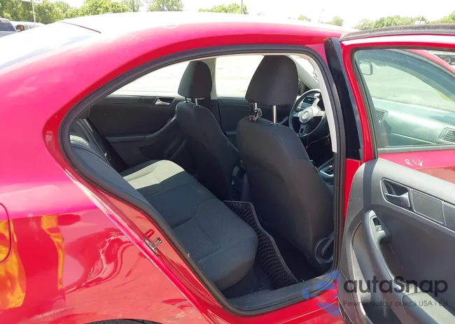 3VW2K7AJ9DM312904: 42546477