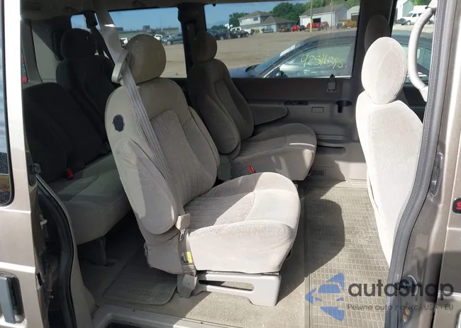 1GKDM19X64B504787: 42546492