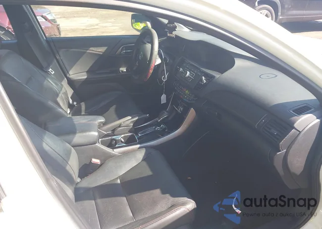 1HGCR2F12HA233612: 42547589