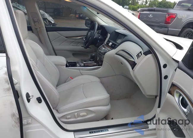 JN1BY1PR3KM725652: 42547642