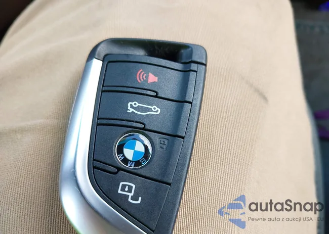 WBA53AP04NCH79918: 42547738