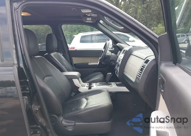 4M2CU87GX9KJ20368: 42547760