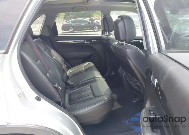 5XYKU4A26DG411293: 42547801