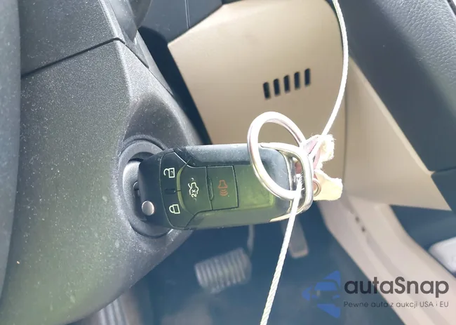 1FA6P0HD9G5106737: 42548012