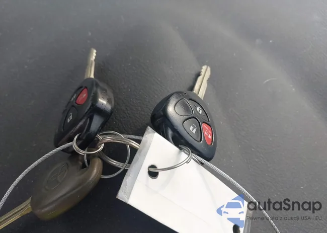 2T3BF33V89W011577: 42548150