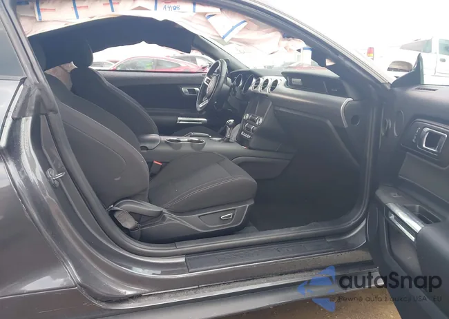 1FA6P8TH3K5116942: 42547387