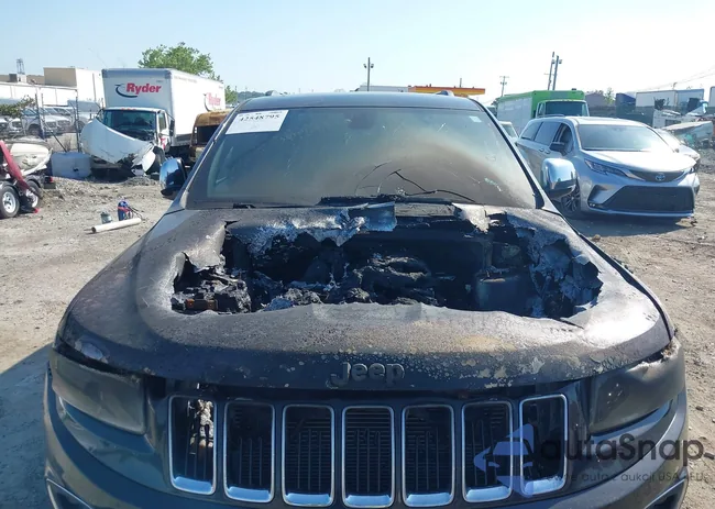 1C4RJFBG3FC207278: 42548795