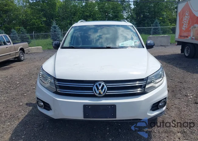 WVGUV7AX2HK029485: 42548916