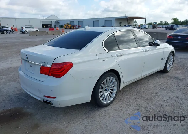 WBAKA83519CY35142: 42549007