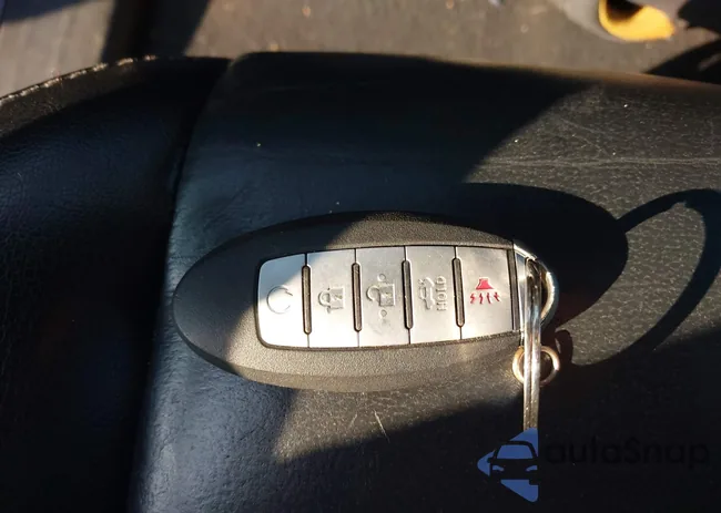 5N1DR2MM8JC637360: 42549095