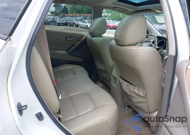 JN8AZ1MWXBW151060: 42548252