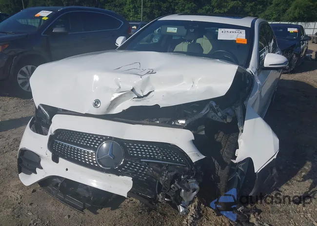 W1KZF8DB1MA951085: 42549555