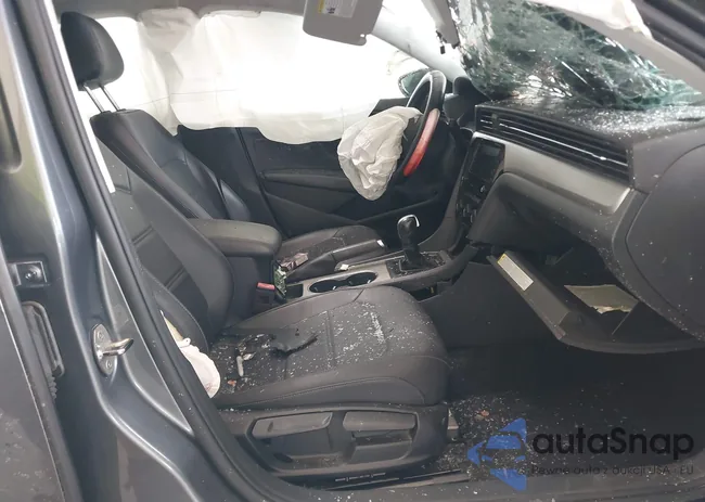 1VWSA7A37MC010632: 42549592