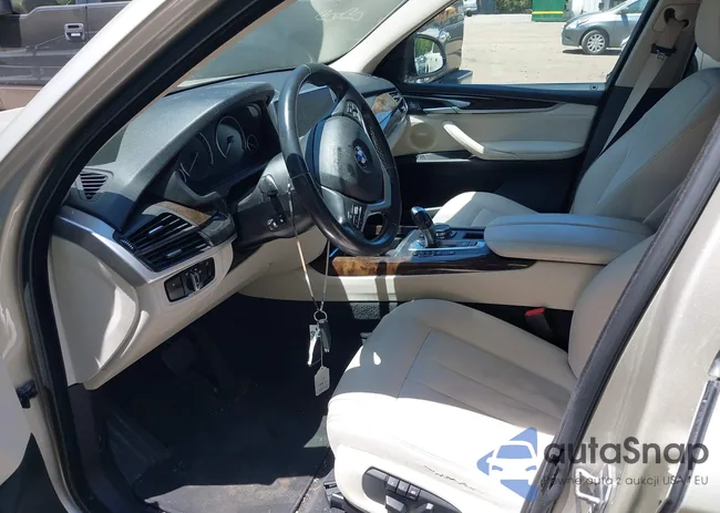 5UXKR0C51F0K72070: 42549613