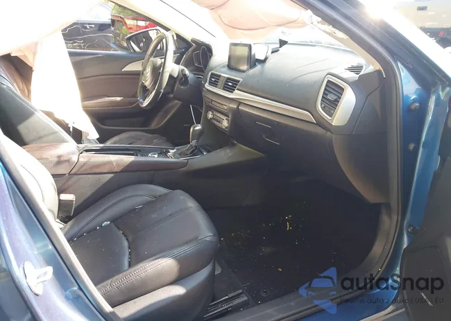 3MZBN1V30JM202416: 42549761