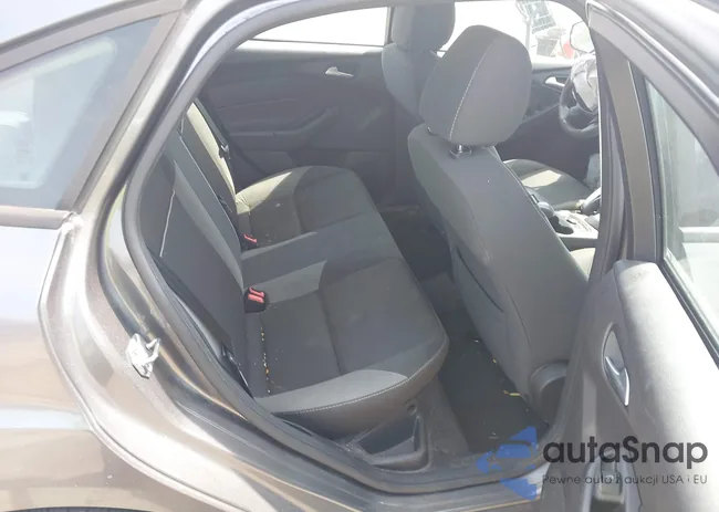 1FADP3F23DL242475: 42549898