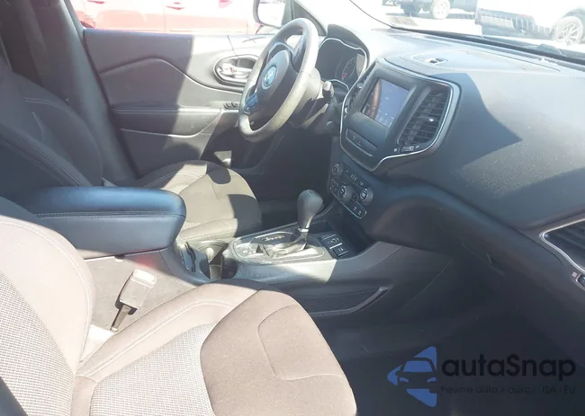 1C4PJLCX6KD380768: 42550106