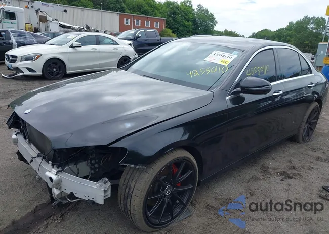 WDDZF4JB3HA066731: 42550110