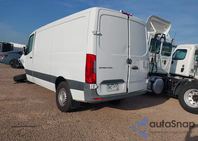 WD4FF0CD2KT011483: 42549253