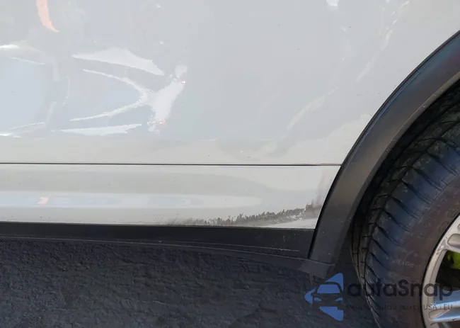 WP1AE2A25GLA63734: 42549379