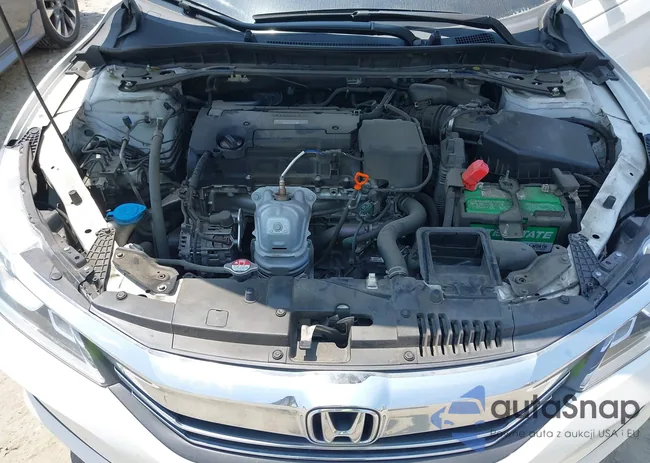 1HGCR2F82GA076076: 42549515