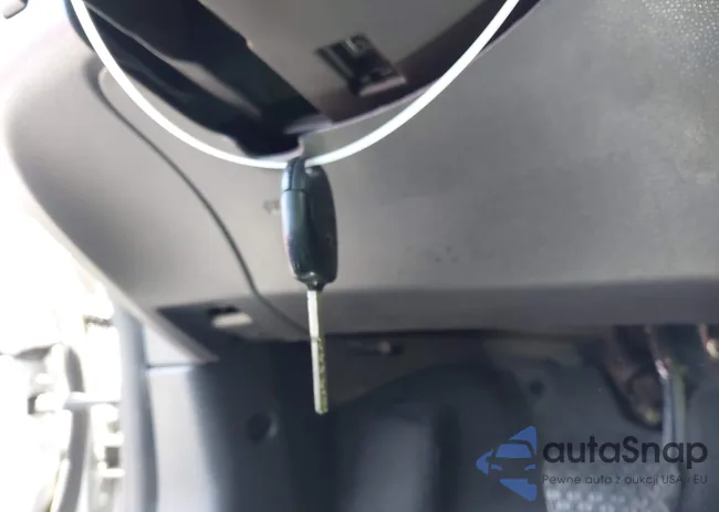 3FADP4BJ9CM150965: 42550671