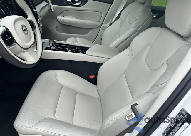 7JRL12TL1RG300955: 42550680