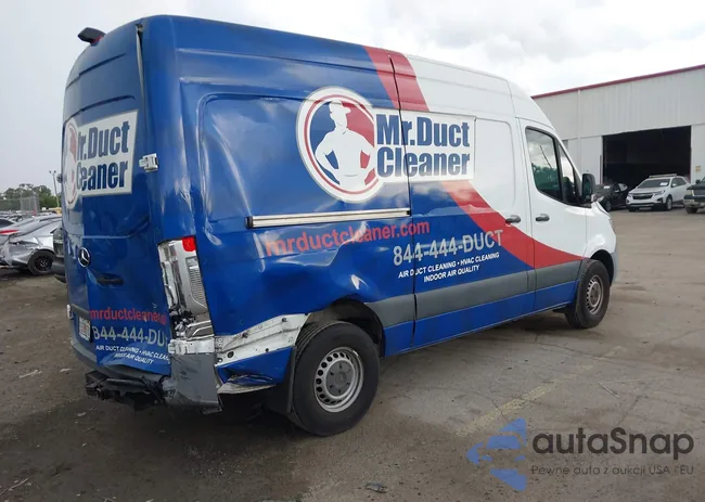 W1W4EBHY9LT026208: 42550711