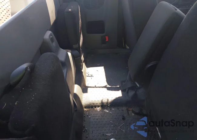 1FTYR44E06PA69096: 42550741