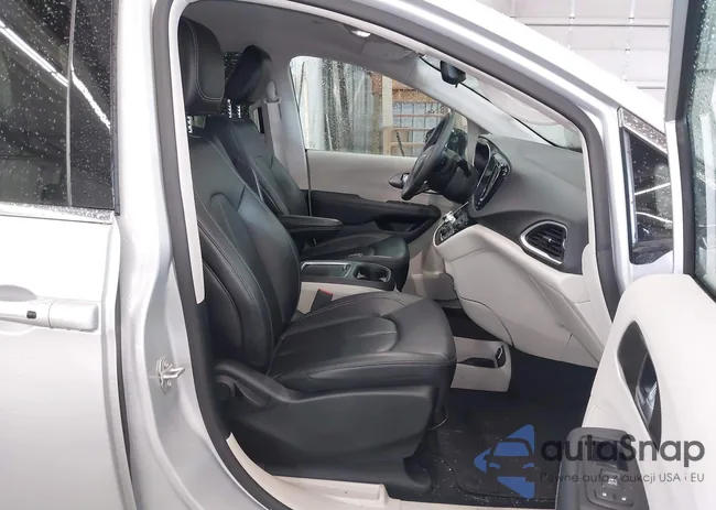 2C4RC1BG2RR162875: 42550758