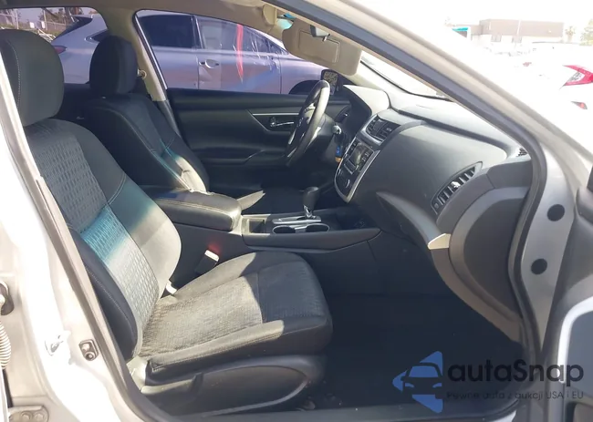 1N4AL3AP5GN336089: 42550796