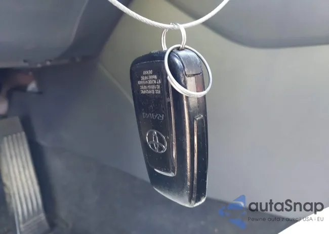 2T3W1RFV6LC071879: 42550832