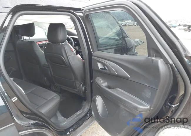 KL79MTSL8SB013393: 42551676