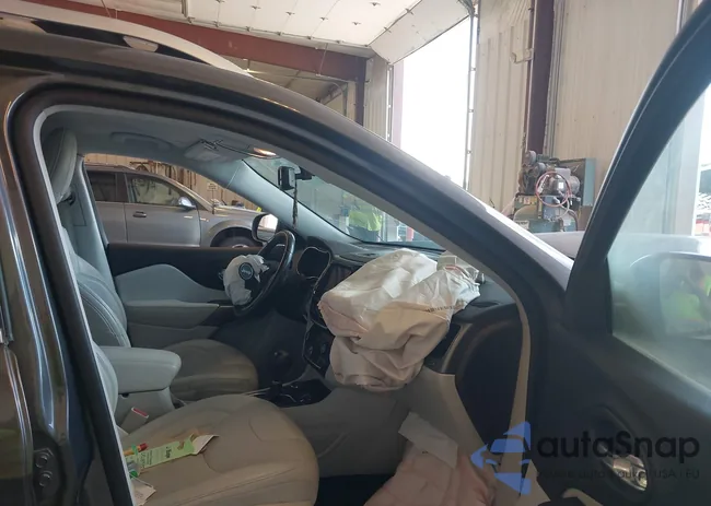 1C4PJMDX2LD555622: 42551688