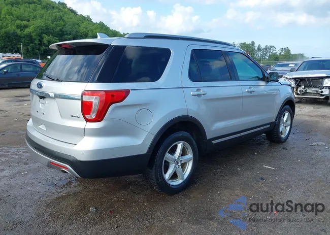 1FM5K8D8XGGA33275: 42552013