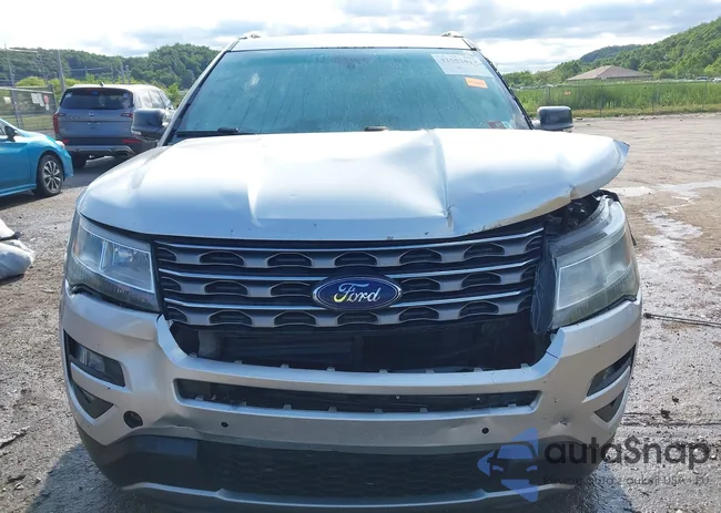 1FM5K8D8XGGA33275: 42552013